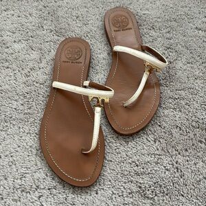 Tory Burch White & Gold Sandals Size 8.5